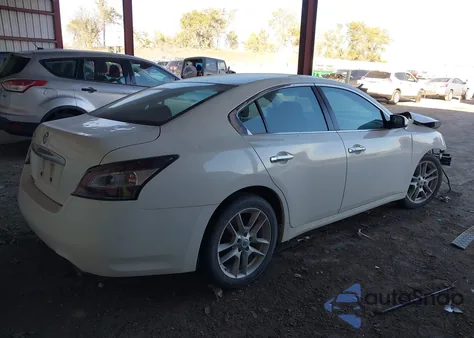 2012 Nissan Maxima 3.5 S z USA, uszkodzony, nr VIN 1N4AA5AP7CC848072
